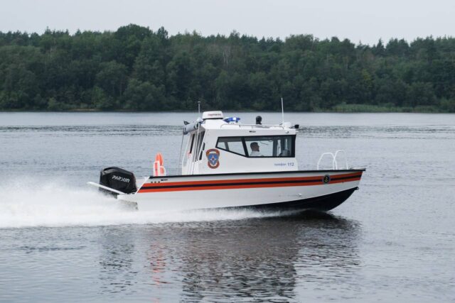 МЧС оснащают флотом: в РФ успешно испытали катера с новыми моторами
