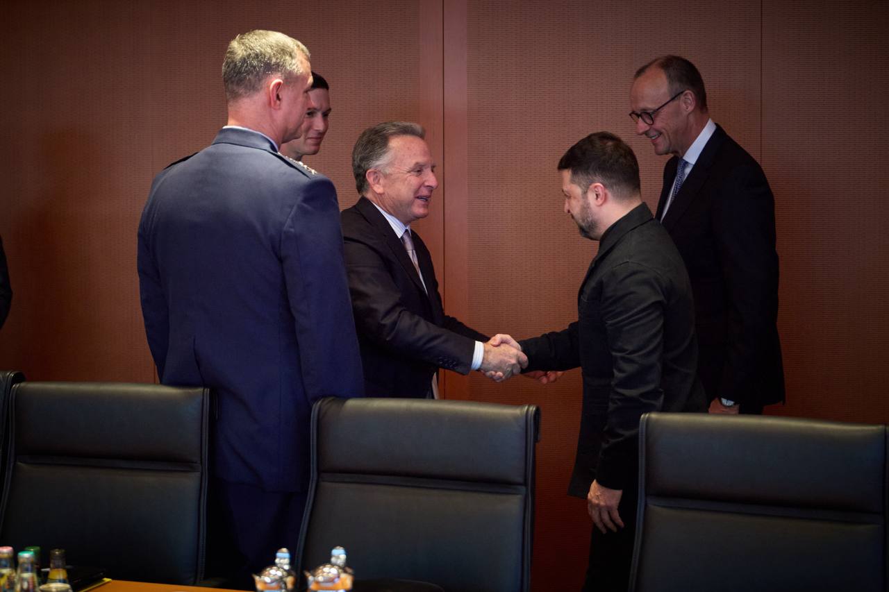 Берлин решит всё: Зеленский готовится к судьбоносной встрече