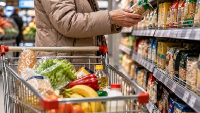Россияне переходят на более дешевые продукты на фоне изменения потребительского спроса и роста цен